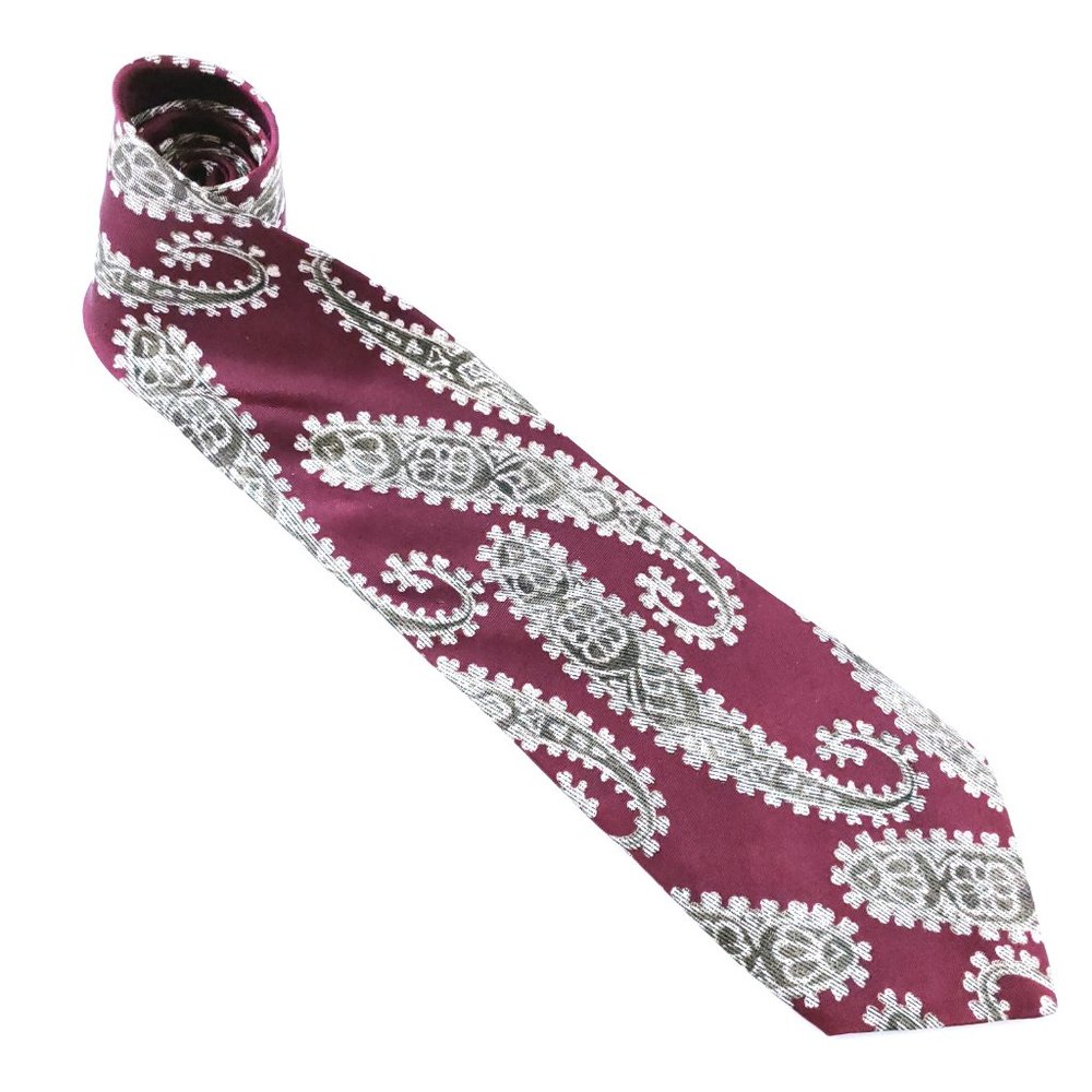 Boston Traders Men Necktie Red Geometric 58x3.75 - NWOT